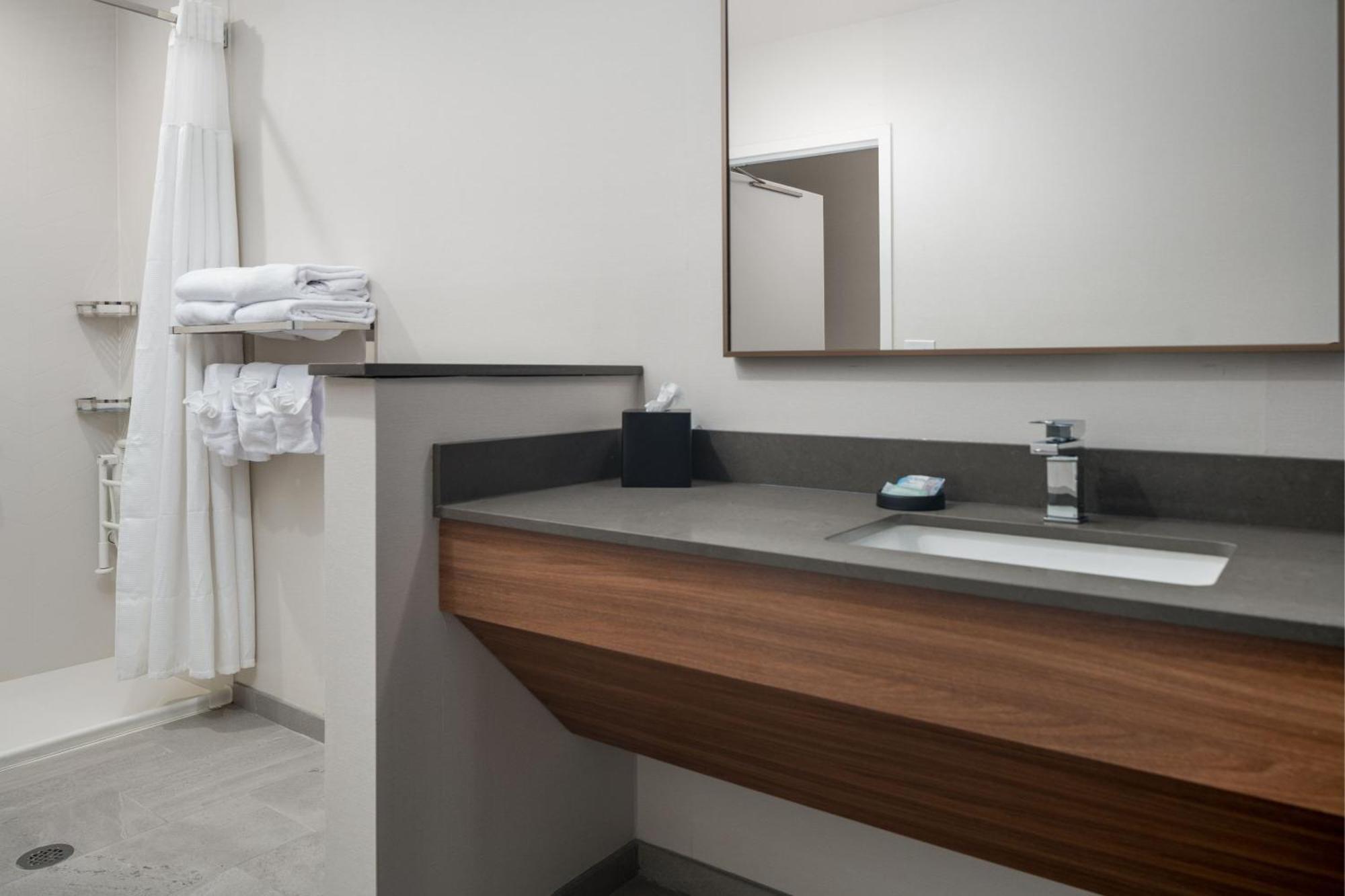 Fairfield By Marriott Inn & Suites Albertville Экстерьер фото