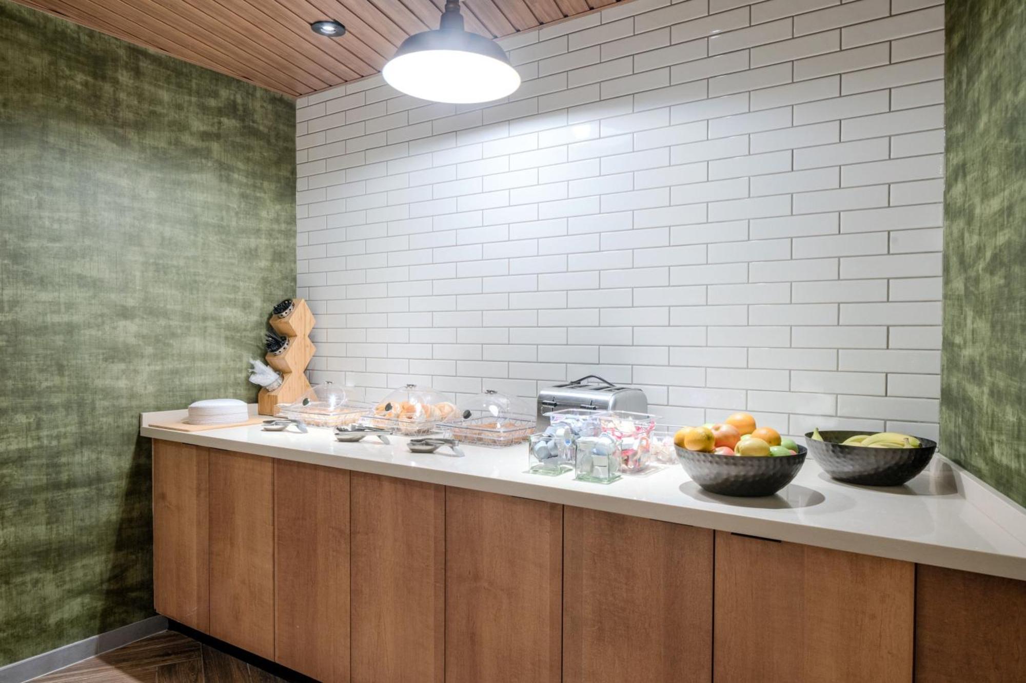 Fairfield By Marriott Inn & Suites Albertville Экстерьер фото